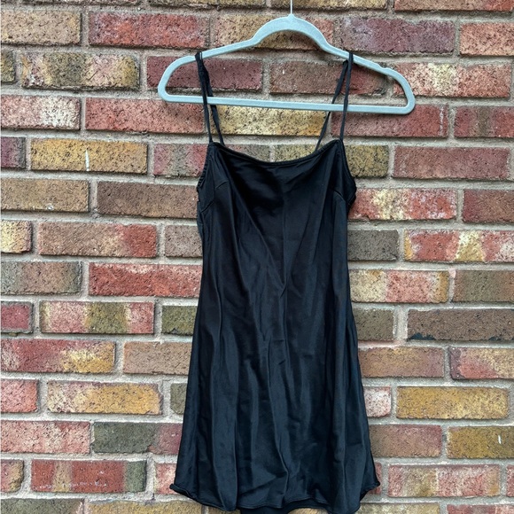 Wilfred Elegant Black Dress - Picture 1 of 4